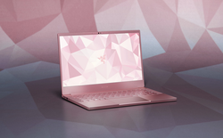 Razer ra mắt phiên bản laptop Blade Stealth