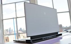 [Computex 2019] Dell ra mắt laptop Alienware m15 và m17 (2019) với thiết kế sci-fi, bàn phím gõ sướng hơn, thêm Intel Core i9-9980HK và card đồ họa RTX2080