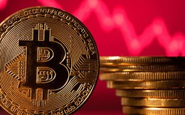 Lo sợ về biến chủng Omicron, nhà đầu tư ồ ạt bán ra bitcoin