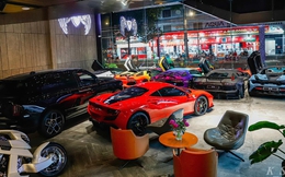 Bên trong đại lý siêu xe nổi tiếng nhất Việt Nam: Camera khắp nơi, có chỗ rửa xe, ngồi mát-xa cạnh xe khủng chục tỷ