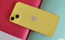 Ảnh thực tế iPhone 14 Plus màu Vàng vừa ra mắt đã giảm giá, chỉ còn từ 20 triệu đồng