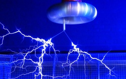 Các nhà khoa học đã tìm ra cách tạo ra điện từ không khí