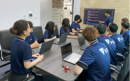 Làn sóng Layoff - thách thức và cơ hội cho nhân lực IT tại Việt Nam