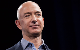 Jeff Bezos lo lắng: Amazon đang bị bỏ lại trong cuộc đua AI?