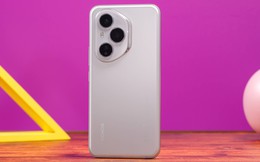 Lộ diện điện thoại mới của Honor: Thiết kế đẹp, chip Snapdragon flagship nhưng là đời cũ, camera 200 "chấm" Lộ diện điện thoại mới của Honor: Thiết kế đẹp, chip Snapdragon flagship nhưng là đời cũ, camera 200 "chấm"
