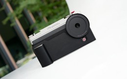 Smartphone vừa chơi game mượt, vừa chụp ảnh đẹp là đây: Chip Snapdragon 8 Elite Gen 5, camera lắp được ống kính rời, pin 7.200mAh nhưng giá thì "giật mình" Smartphone vừa chơi game mượt, vừa chụp ảnh đẹp là đây: Chip Snapdragon 8 Elite Gen 5, camera lắp được ống kính rời, pin 7.200mAh nhưng giá thì "giật mình"