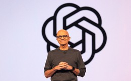 Bill Gates từng chê bai OpenAI: "Đầu tư vào đây giống như ném 1 tỷ USD vào lò lửa" Bill Gates từng chê bai OpenAI: "Đầu tư vào đây giống như ném 1 tỷ USD vào lò lửa"