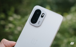 Điện thoại Snapdragon 8 Elite, pin 7.800mAh giá rẻ nhất: Thiết kế đẹp, có cả tính năng của máy 30 triệu, tới Xiaomi cũng phải dè chừng