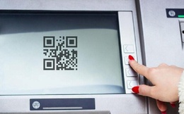 Rút tiền bằng mã QR tại ATM khác ngân hàng được không