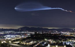 Mảnh vỡ từ vệ tinh Starlink của SpaceX đang trôi nổi trong không gian