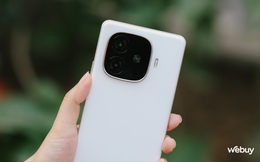 Có hơn 4 triệu không mua máy này thì mua máy nào: Thiết kế đẹp, chip Snapdragon 7 Gen 3, pin 6.000mAh, sẵn tiếng Việt