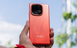 Đây là "đối thủ" của REDMI Turbo 4 Pro: Cùng dùng chip Snapdragon 8s Gen 4, có pin 7.000mAh, giá đều 7,1 triệu đồng nhưng hóa ra có một lý do cực kỳ đáng mua!