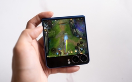 Chơi Liên Quân, Tốc Chiến bằng Galaxy Z Flip7: Liệu có trụ nổi 5 tiếng?