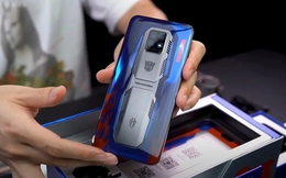 Điện thoại siêu game đời cũ phong cách Transformers, sạc nhanh 135W, tặng kèm quạt tản nhiệt, giá hiện chỉ còn 1 nửa khi ra mắt