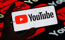 Người dùng YouTube ồ ạt bình luận vào "video người lớn" để chứng minh với AI rằng mình đã trưởng thành
