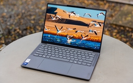 Trải nghiệm nhanh Lenovo Yoga Slim 7i Aura Edition Gen 10: Laptop hợp tác chiến lược với Intel có gì khác biệt?