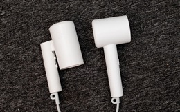 Cùng là máy sấy Xiaomi Mijia, nhưng giá chênh hơn 100.000đ thì khác biệt ở đâu?