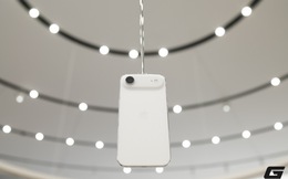 Cụm camera ngang: Google làm mấy năm không ai để ý, iPhone một đêm kéo cả làng "copy"?