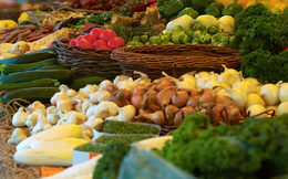 Mỹ công bố danh sách 15 loại rau quả ít thuốc trừ sâu nhất năm, bất ngờ với vị trí thứ nhất