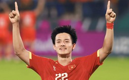 Phỏng vấn nóng "người hùng" U23 Việt Nam Nguyễn Thanh Nhàn: Mang sứ mệnh "người được chọn", phải test doping sau trận thắng Hàn Quốc