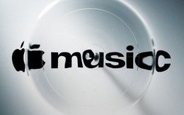 Apple Music thay áo mới: Logo không được vẽ mà “nặn” bằng sóng âm, đậm chất Liquid Glass