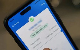 Phong tỏa tài khoản ngân hàng, ngừng giao dịch chuyển tiền, nhận tiền trong trường hợp sau