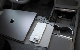 Lẽ ra phải ngày càng rẻ đi, món đồ mà gần như ai cũng "ôm ấp" hàng ngày này lại "tăng như giá vàng"