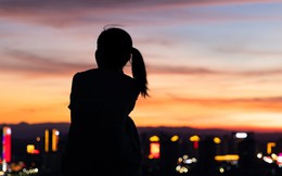 125 triệu người cô đơn ở Trung Quốc: Câu chuyện buồn từ ứng dụng điểm danh ‘bạn chết chưa?’, 90% khách hàng là phụ nữ độc thân 25-35 tuổi