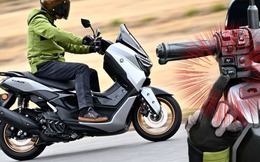 Yamaha NMAX155 2026 gây chú ý với CVT điện tử YECVT, xe ga 155cc bất ngờ lột xác thành xe touring đầy thú vị