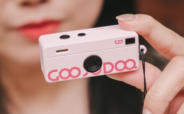 Máy ảnh bé bằng ngón tay cái giá 300.000 đồng - chụp ra ảnh thế nào mà giới trẻ 'phát cuồng