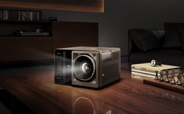 Hisense XR10 Triple Laser: Máy chiếu 4K cao cấp giá hơn 185 triệu đồng, tặng kèm dàn âm thanh không dây