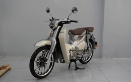 Honda Super Cub nhập Thái giá ngang ngửa SH350i
