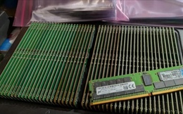 72 thanh RAM suýt bị vứt vào thùng rác, nay có giá hơn nửa tỷ đồng