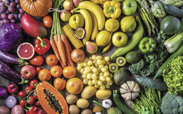 Chuyên gia cảnh báo: 4 thói quen khi ăn đang âm thầm “rút mòn” sức khỏe, gây ung thư mà người Việt lại rất thích làm