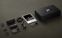 OPPO Find X9 Ultra bán kèm bộ Hasselblad, biến smartphone thành máy ảnh cơ động