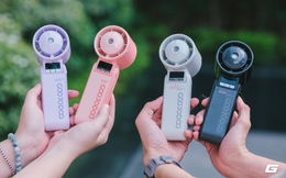 Dùng thử quạt cầm tay mini phun sương giá chỉ hơn 200.000 đồng mới thấy mỗi gió thôi là chưa đủ!