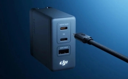 DJI giờ làm cả củ cáp sạc: 140W, 3 cổng, có màn hình hiện thị công suất, giá 790.000đ