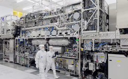 TSMC, Samsung, Intel 'đặt cược' tương lai vào một cỗ máy nặng 150 tấn, giá tương đương một chiếc Boeing 777