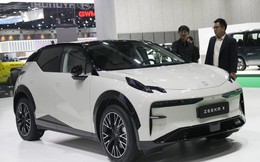 Xe mất giá gần 270 triệu sau vài tháng, khách Thái khiếu nại nhưng nhận cái kết đắng