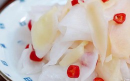 Người đàn ông 45 tuổi tử vong sau 4 ngày ngã quỵ khi đang ăn, bác sĩ giận dữ: "Đừng ăn 2 món này mỗi ngày"