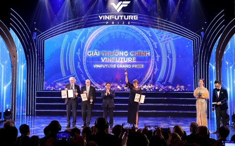 Công trình nghiên cứu vắc-xin mRNA nhận giải cao nhất, 3 triệu USD tại lễ trao giải khoa học VinFuture