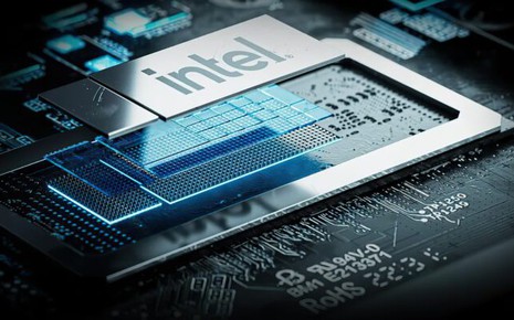 Đáp trả Qualcomm, Intel công bố Lunar Lake sẽ mạnh mẽ hơn Snapdragon X Elite, tiết kiệm điện hơn, sản xuất bởi TSMC