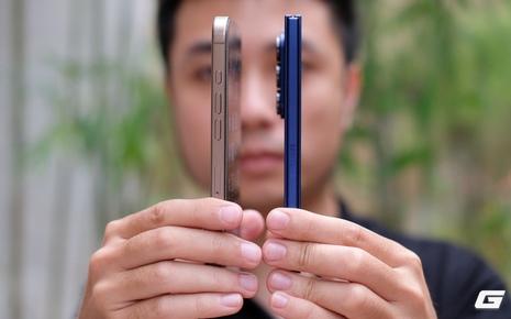 Galaxy Z Fold7 đang làm điều mà iPhone 16 Pro Max không dám: Đổi hình thái, giữ nguyên trải nghiệm
