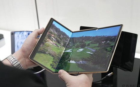 Rò rỉ thông tin điện thoại gập ba của Samsung: Liệu có phải đối thủ của Huawei Mate XT?