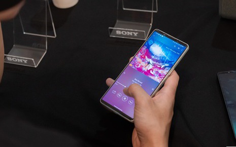 Xperia 1 VII bắt đầu bán tại Việt Nam: Giá 34.99 triệu, hứa hẹn pin 2 ngày, 4 lần cập nhật Android