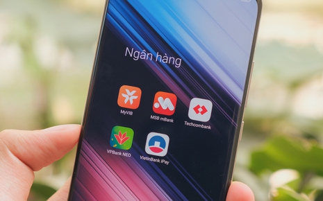 Sau ngày 1/3, điện thoại xách tay vẫn dùng app ngân hàng bình thường: Hiểu sai một chi tiết khiến nhiều người lo oan