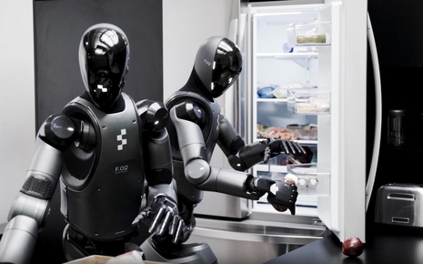 Công ty Mỹ tăng tốc sản xuất robot hình người chưa từng có, tham vọng đưa AI bước ra thế giới thực