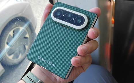 Xiaomi sắp ra mắt máy gập mới lấy cảm hứng từ Huawei và Apple, thêm camera Leica 200MP?