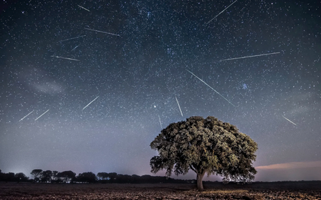 Săn mưa sao băng Perseids đêm nay, cơ hội hiếm 19 năm mới gặp