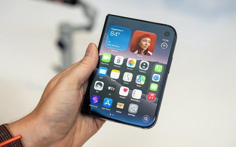 Cận ảnh iPhone Duo